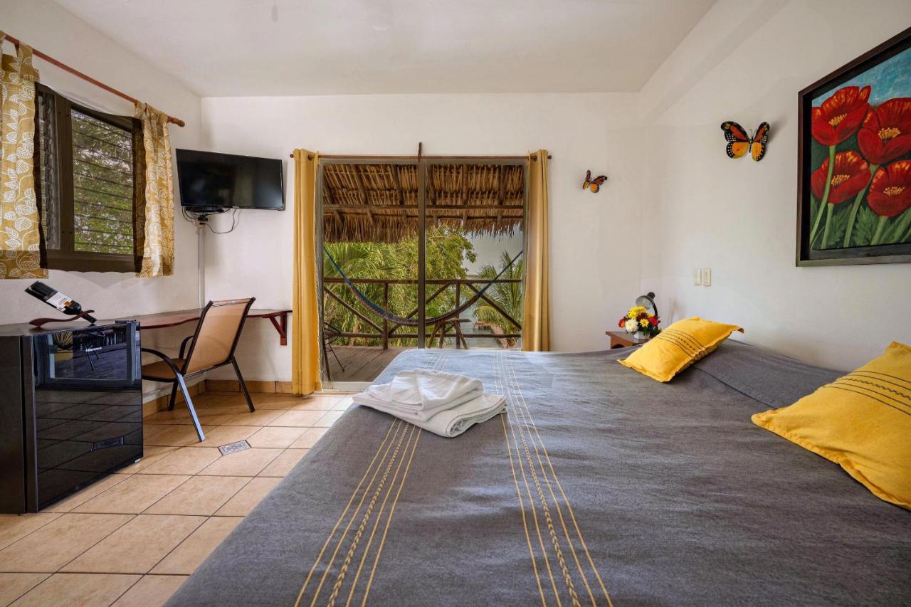 Amigos Hotelito Bacalar Exteriör bild